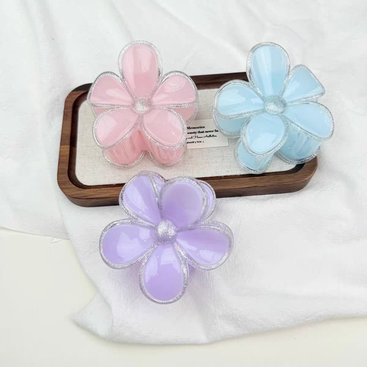 كليبس ورده 🌷